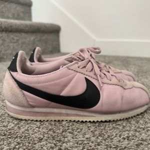 Nike cortez size 6.5